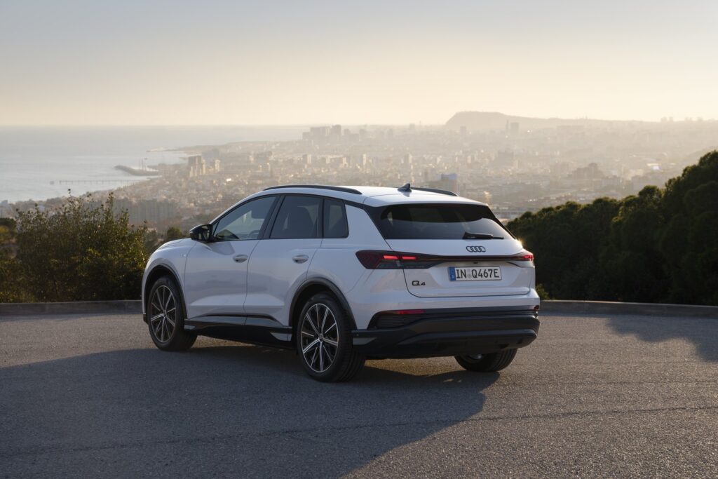 Audi Q4 e-tron en renting DRIVO - galería