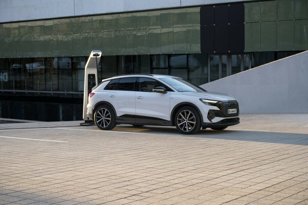 Audi Q4 e-tron en renting DRIVO - galería
