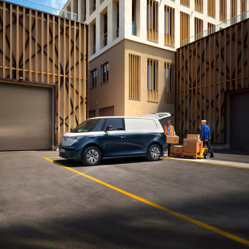 Volkswagen ID. Buzz Cargo en renting DRIVO - galería